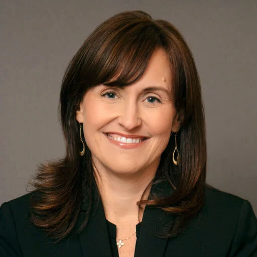 Photo of Heather Zichal smiling.