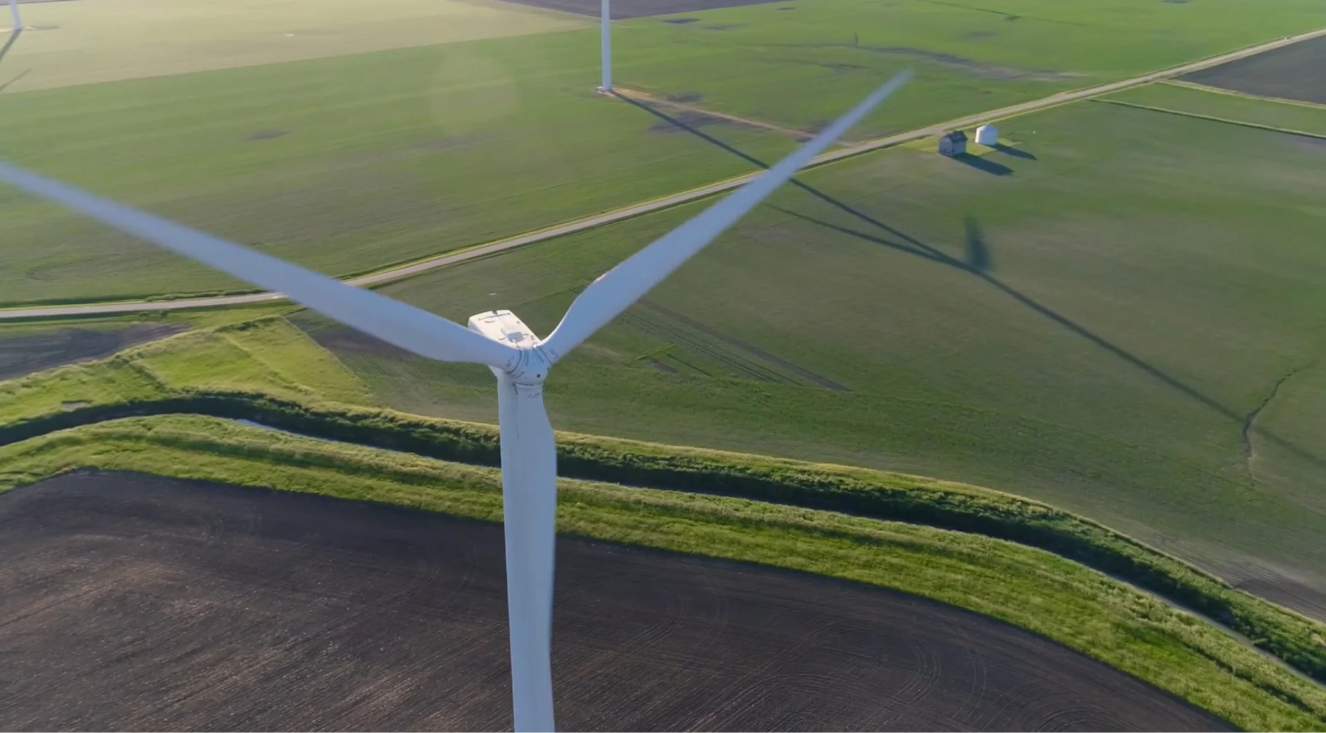 onshore wind turbines